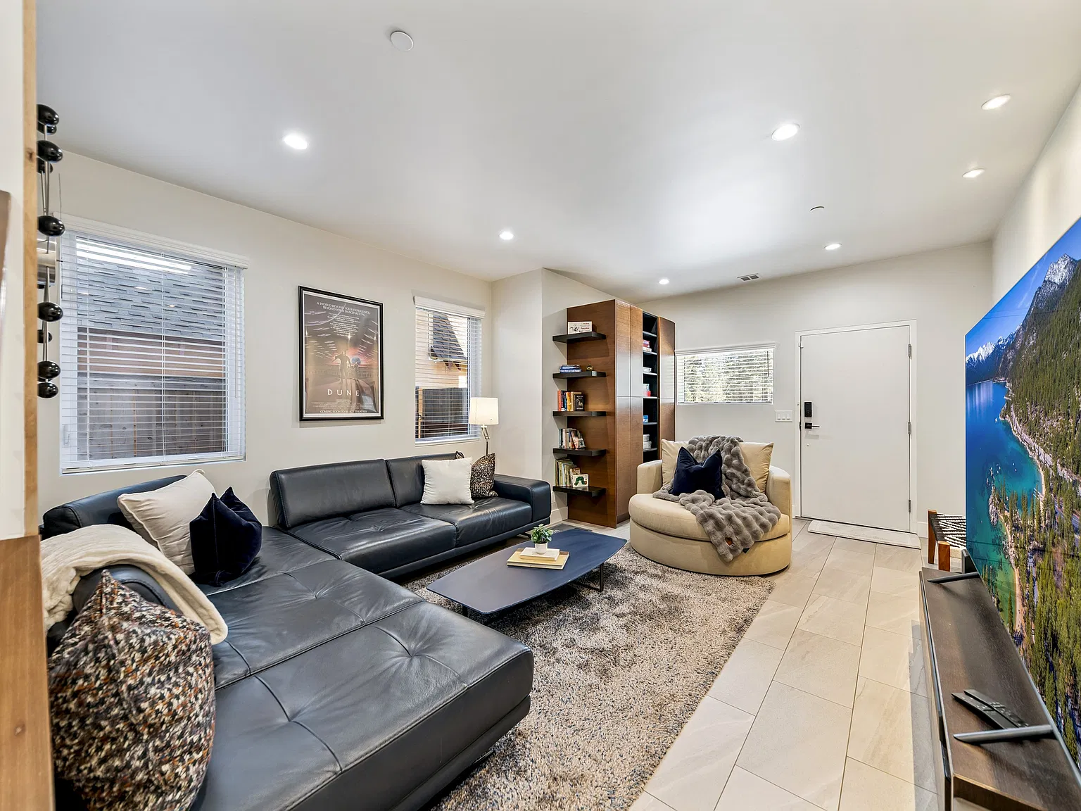 Omalley Dr, South Lake Tahoe — Photo 3