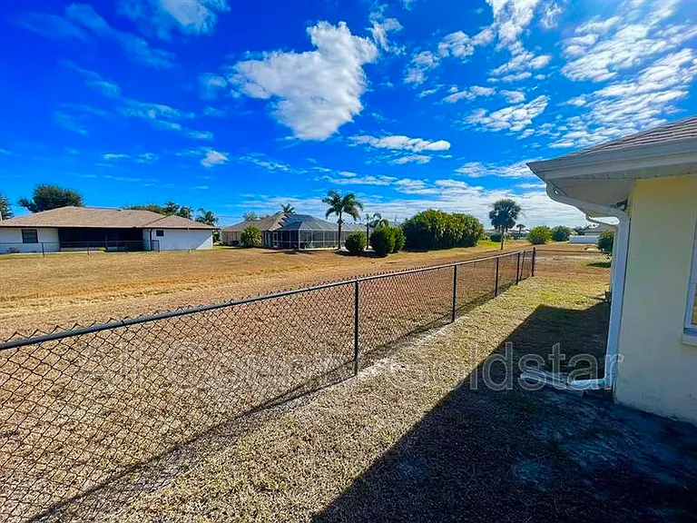 285 Mark Twain Ln — Photo 17