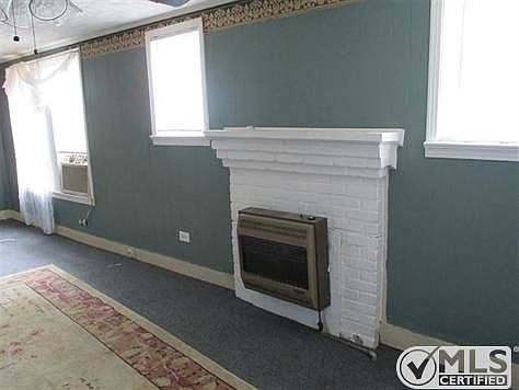 3rd image of 1013 W Franklin St