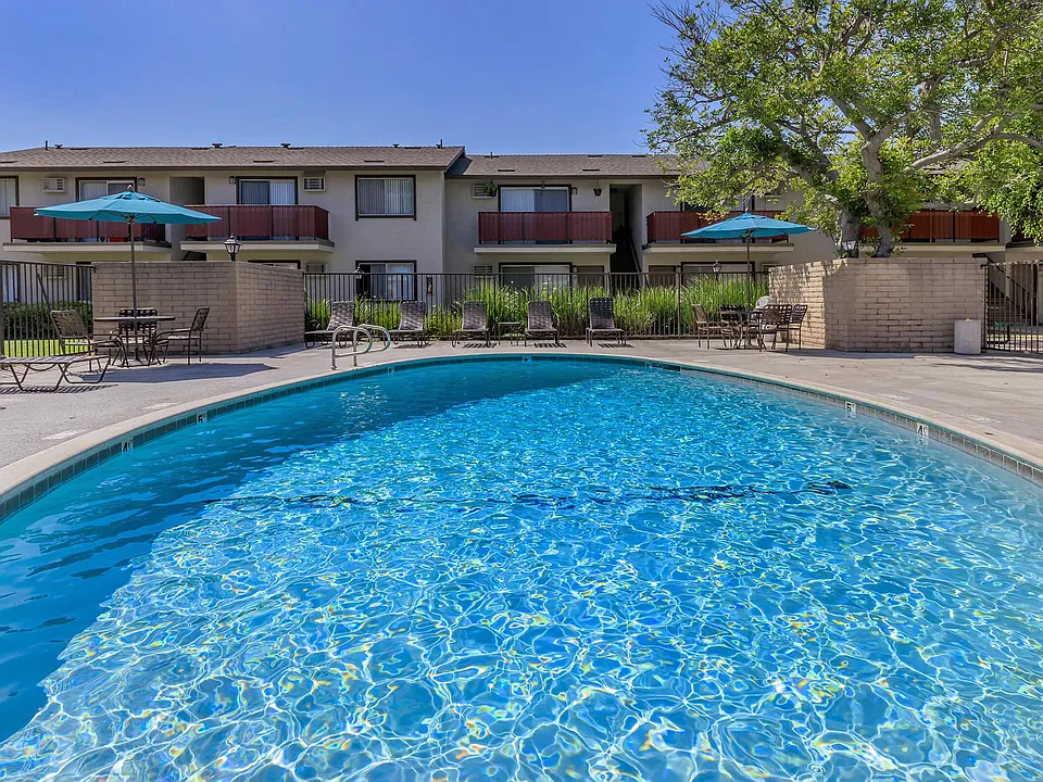 Del Amo Apartment Homes