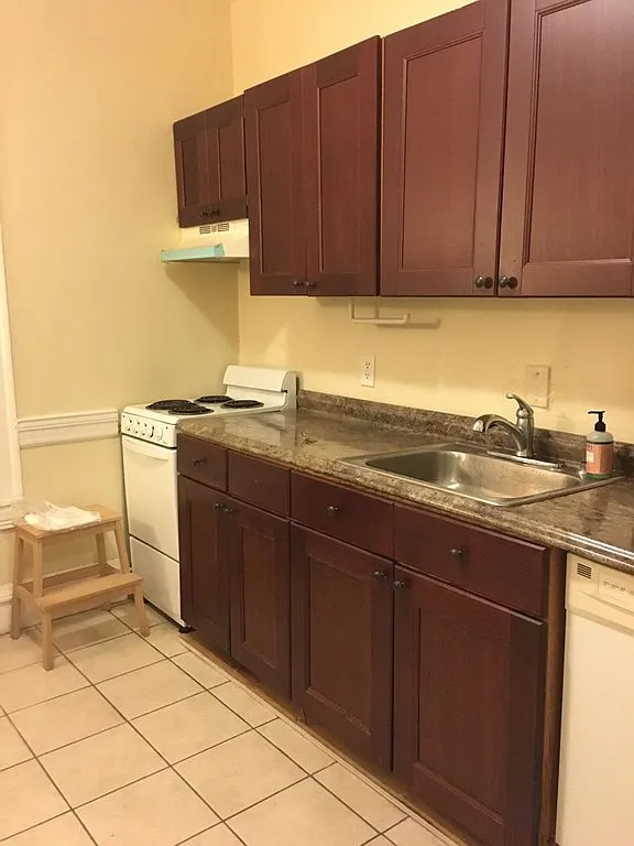 Photo 1 of 8 - 1091 Boylston St #41 - Boston, MA Primary Photo - 1091 Boylston St #41