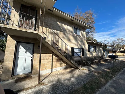2150 Saxon St #A Photo 1