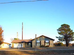 1212 S C St, Henryetta, OK 74437