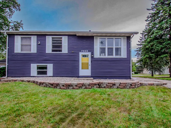 7500 Chase St, Merrillville, IN 46410