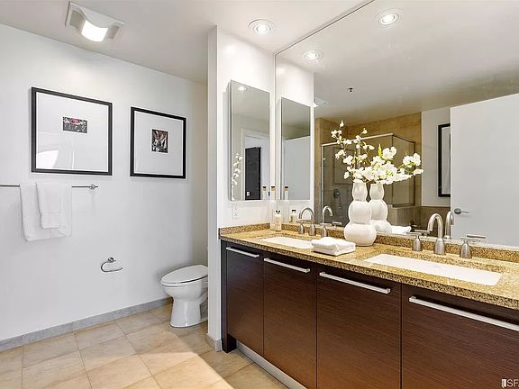 3rd image of 425 1st St Unit 4603