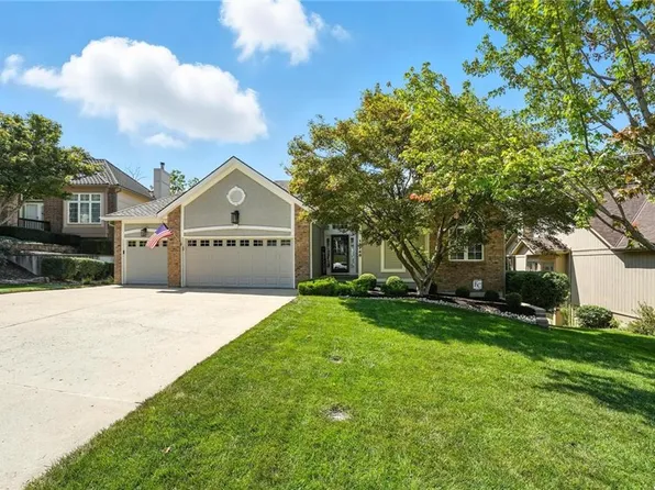 12748 S Constance St, Olathe, KS 66062