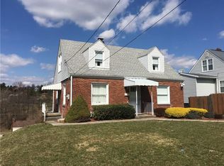 17 Washington Dr, Monessen, PA