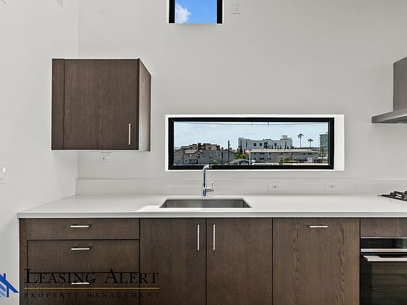 4th image of 5617 Klump Ave #201