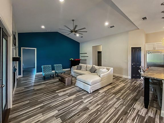 5th image of 2536 Bluewater Dr