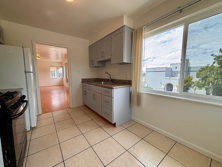 8634 Macarthur Blvd #86234 — Photo 7