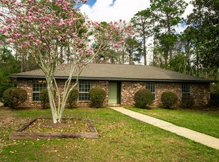 12 Delond Pl, Hattiesburg, MS 39402