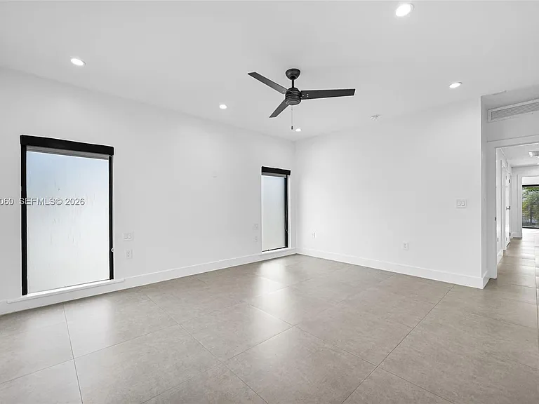 8871 SW 28th St — Photo 21