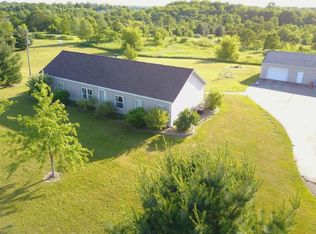 1480 S County Line Rd, Benton Harbor, MI 49022