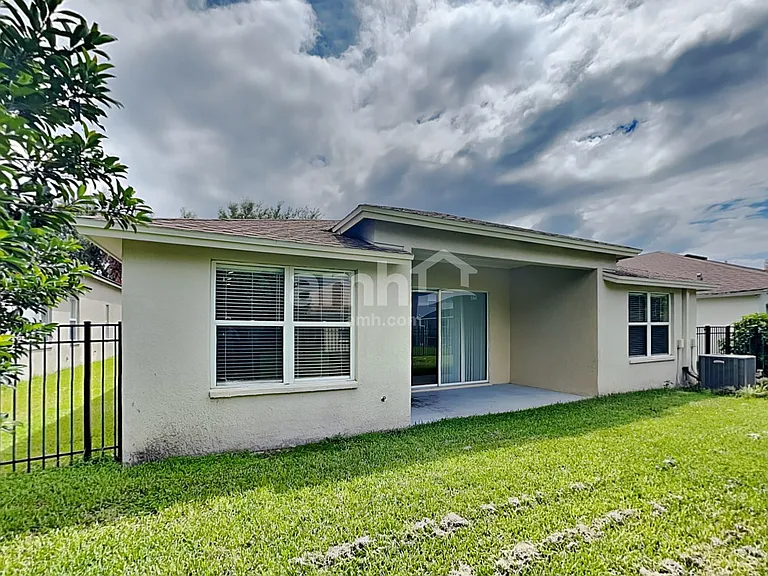 15505 Martinmeadow Dr — Photo 25