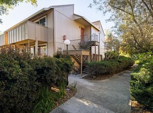 2456 W Bayshore Rd APT 10, Palo Alto, CA