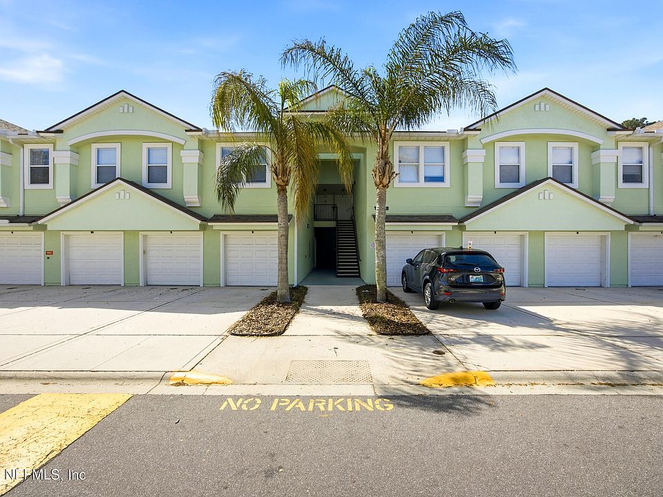 1st image of 13808 HERONS LANDING Way #10