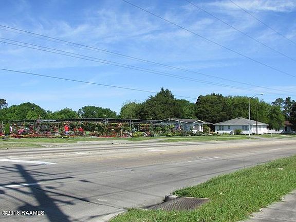 5th image of 3270 Ambassador Caffery Pkwy