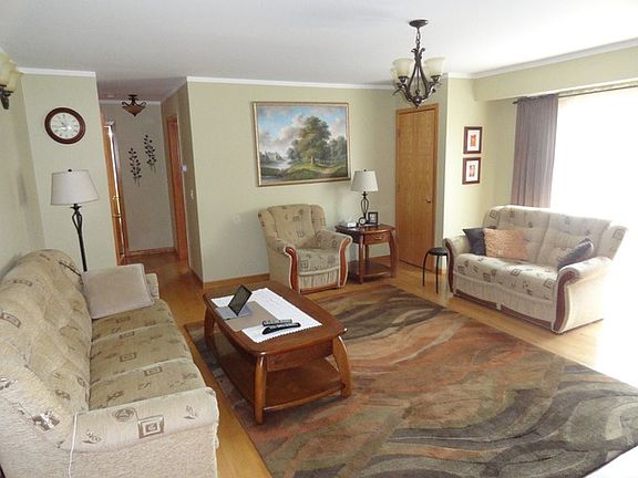 3rd image of 2431 N 77th Ave APT 3E