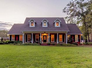 120 Lucy Ln, Dothan, AL 36303