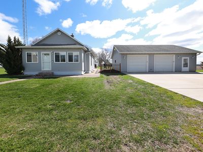310 2nd St, Standard, IL, 61363