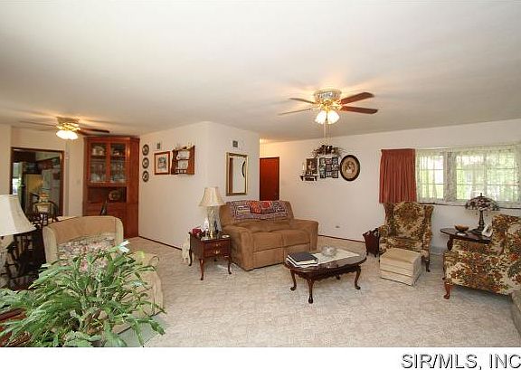 4th image of 273 Norwood Pl