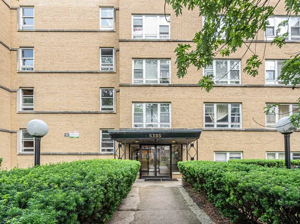 5335 N California Ave #103, Chicago, IL 60625