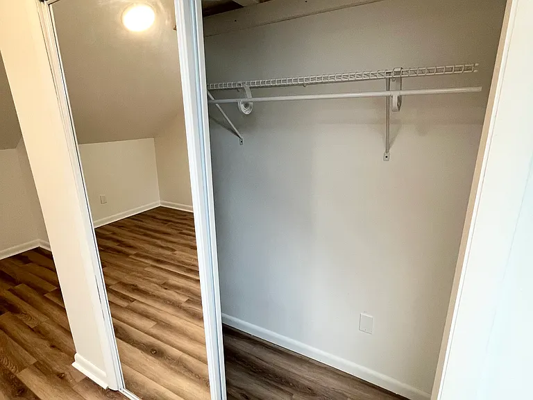 76 Gilliver Rd — Photo 33
