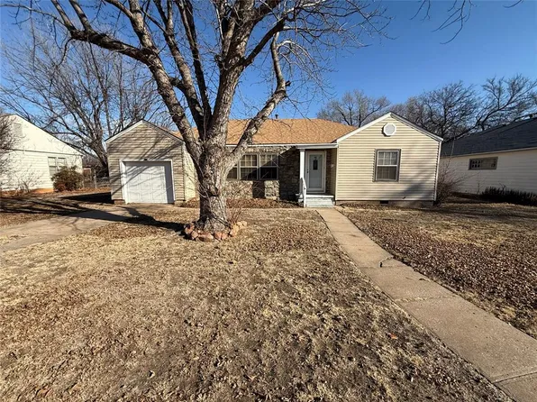 406 N Washington St, Hobart, OK 73651