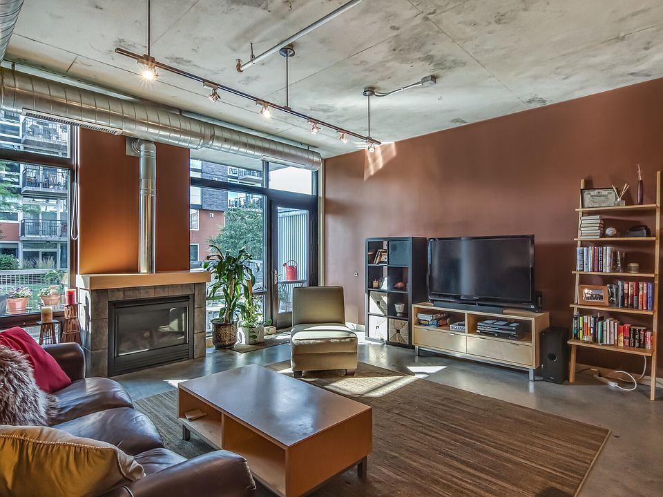 1st image of 720 4th St N #109