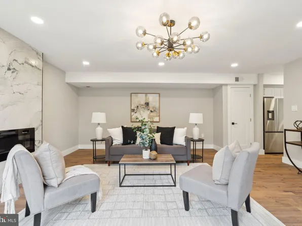 4536 Conwell Dr, Annandale, VA 22003