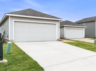 907 Stricker Path, San Antonio, TX 78221