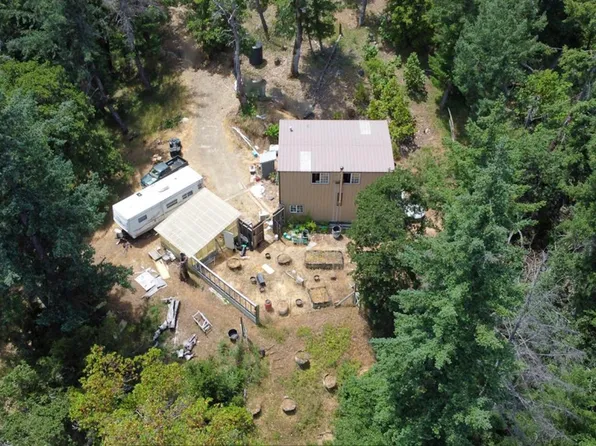 19041 Spyrock Road, Laytonville, CA 95454