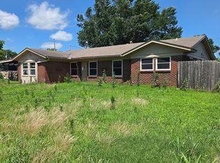 425 NW Oak Park Rd, Bartlesville, OK 74003