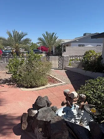 2 bed, 1200 sqft, $1,900 — Photo 2