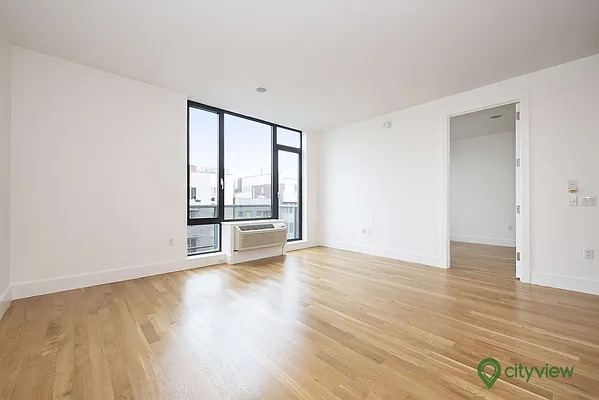 Rented by City View Living | media 42