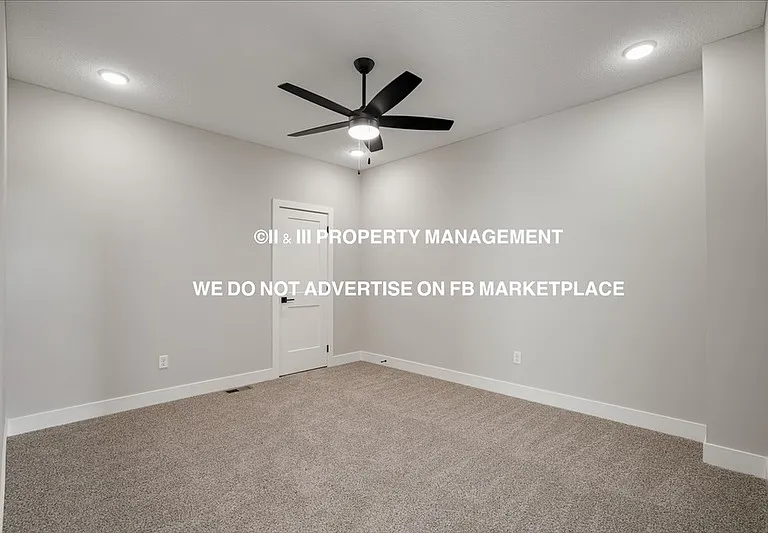9579 Jupiter St — Photo 31