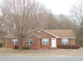 725 Larry Ave, Graham, NC 27253