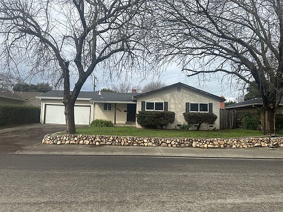 2nd image of 7727 Oakcreek Dr