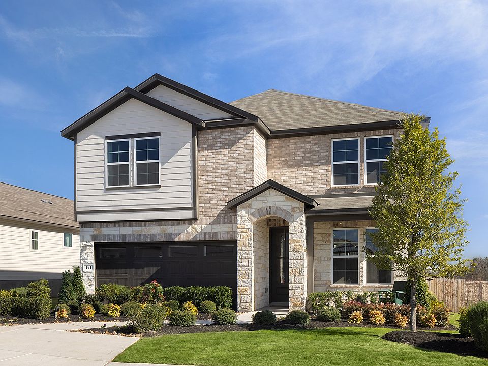 Hudson Traditional A Exterior