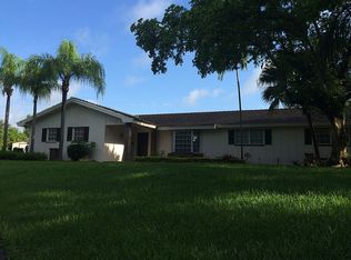 7955 SW 155th St, Palmetto Bay, FL 33157