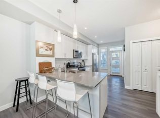 138 S Seton Grv SE #8, Calgary, AB T3M3B6