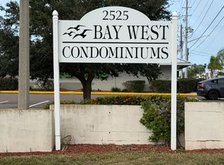 2525 W Bay Dr APT A25, Belleair Bluffs, FL 33770