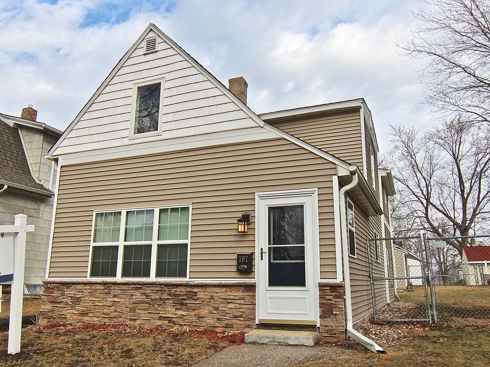 1st image of 707 Van Buren Ave