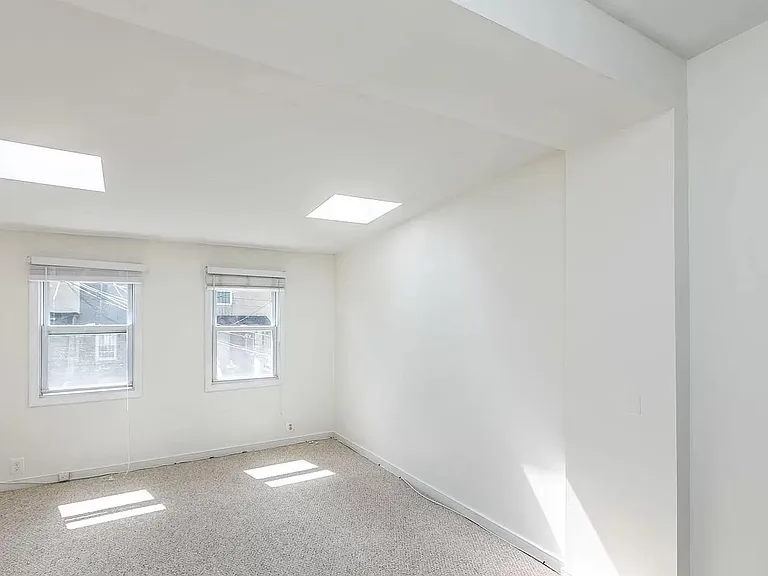 314 Otterbein St — Photo 13