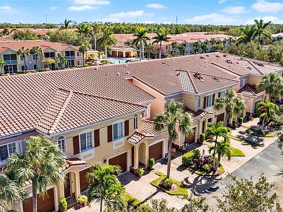 5th image of 20341 Estero Gardens Cir Unit 203