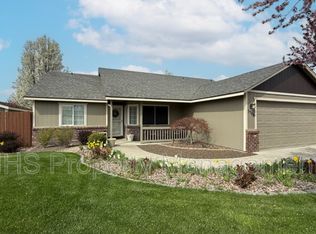 5508 Holly Way, West Richland, WA