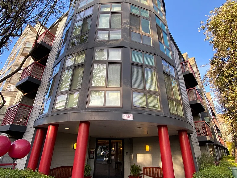 PARK PLACE APARTMENTS — Photo 2