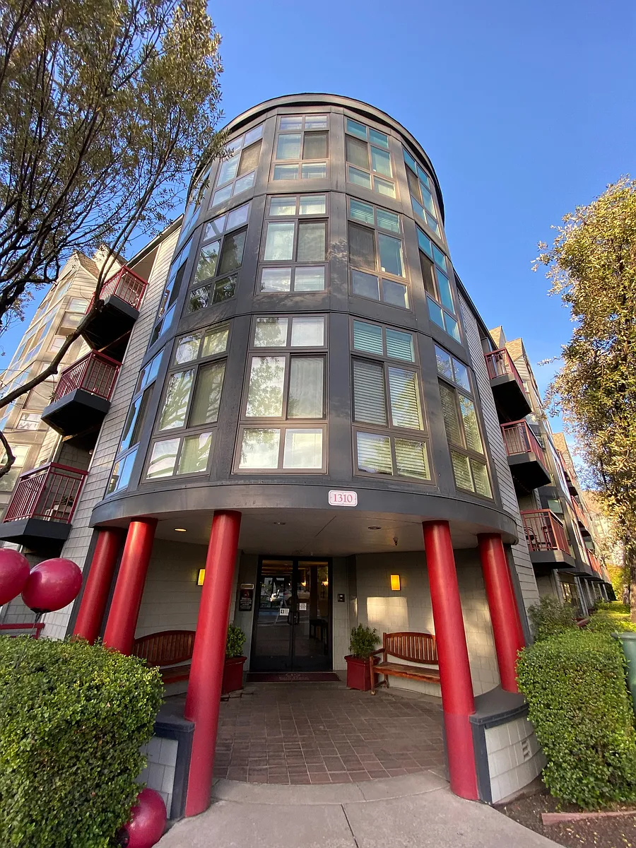 Building Photo - PARK PLACE APARTMENTS