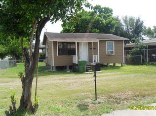 596 W Robertson St, San Benito, TX 78586