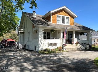 9280 River Rd, Algonac, MI 48001
